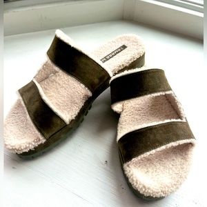 Tamara Mellon Roam slides (39.5) olive suede/ shearling. EXCELLENT CONDITION